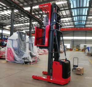 1000kg Fully electric powered order picker